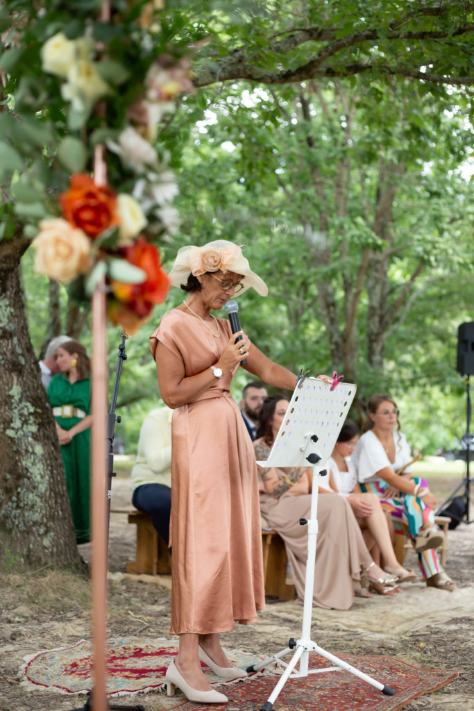 mariage-lot et Garonne-aquitaine-photographe-mariée-cérémonie-laïque-religieuse-mariage-mariés-robe-de-mariée-photographe-mariage-agen-lot-et-garonne-aquitaine-sophie-daniel-photographie-cérémonie-laïque-bohème