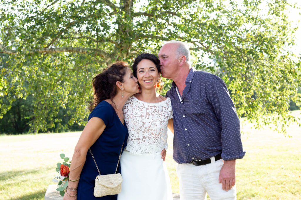 mariage-lot et Garonne-aquitaine-photographe-mariée-cérémonie-laïque-religieuse-mariage-mariés-robe-de-mariée-photographe-mariage-agen-lot-et-garonne-aquitaine-sophie-daniel-photographie-cérémonie-laïque-bohème