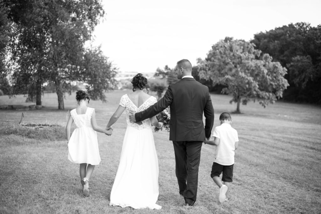 mariage-lot et Garonne-aquitaine-photographe-mariée-cérémonie-laïque-religieuse-mariage-mariés-robe-de-mariée-photographe-mariage-agen-lot-et-garonne-aquitaine-sophie-daniel-photographie-cérémonie-laïque-bohème