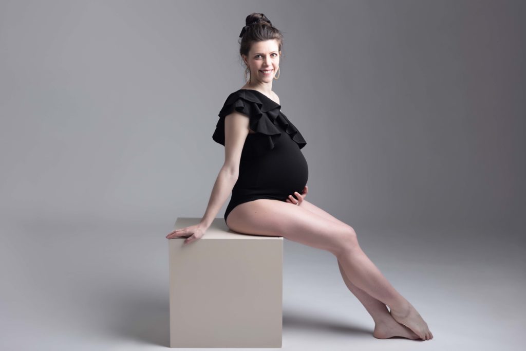 grossesse-maternité-femme-enceinte-mode-femme-naissance-photographe-sophie-daniel-aquitaine-lot-et-garonne-sud-ouest