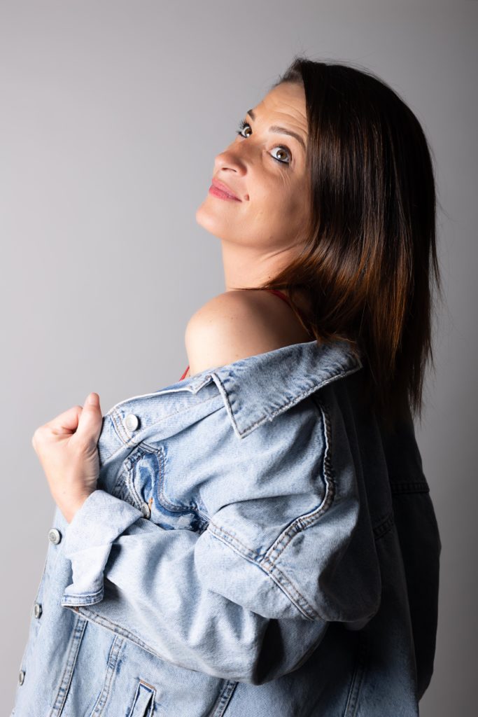 photographe-studio-photo-agen-lot-et-garonne-le-passage-femme-feminite-ode-a-la-feminite-mode-sophie-daniel-photographie