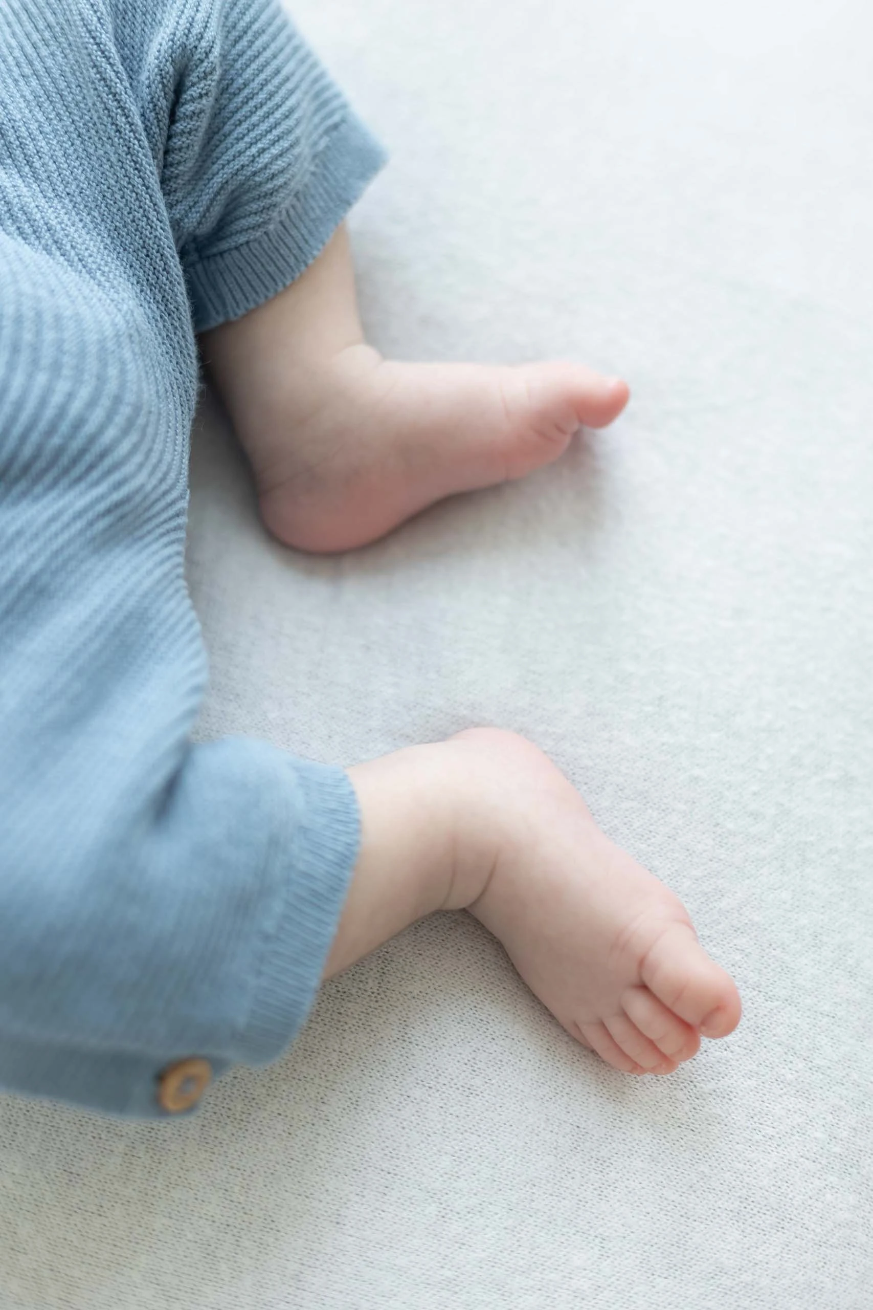 seance-naissance-nouveau-ne-bebe-photographe-agen-lot-et-garonne-aquitaine